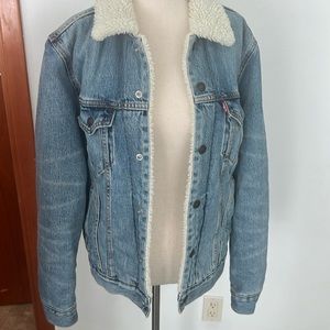 COPY - Levi’s ORIGINAL SHERPA TRUCKER JACKET small